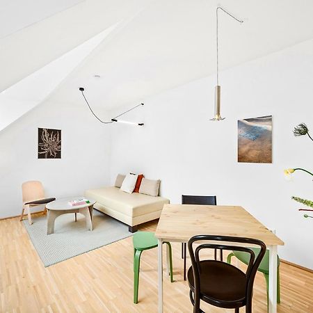 Ding Design Apartments In Brigittenau Vienna Exterior photo