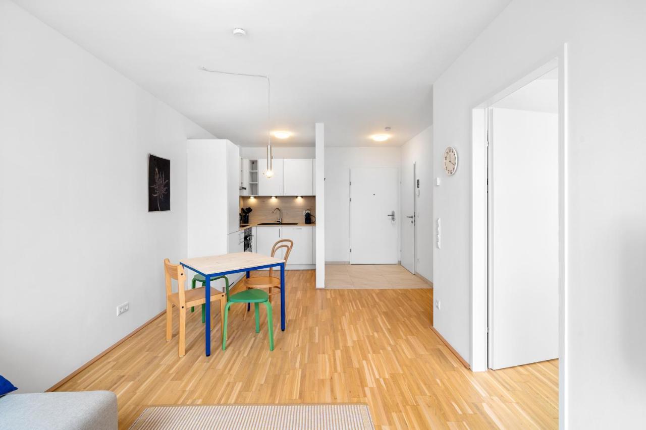 Ding Design Apartments In Brigittenau Vienna Exterior photo