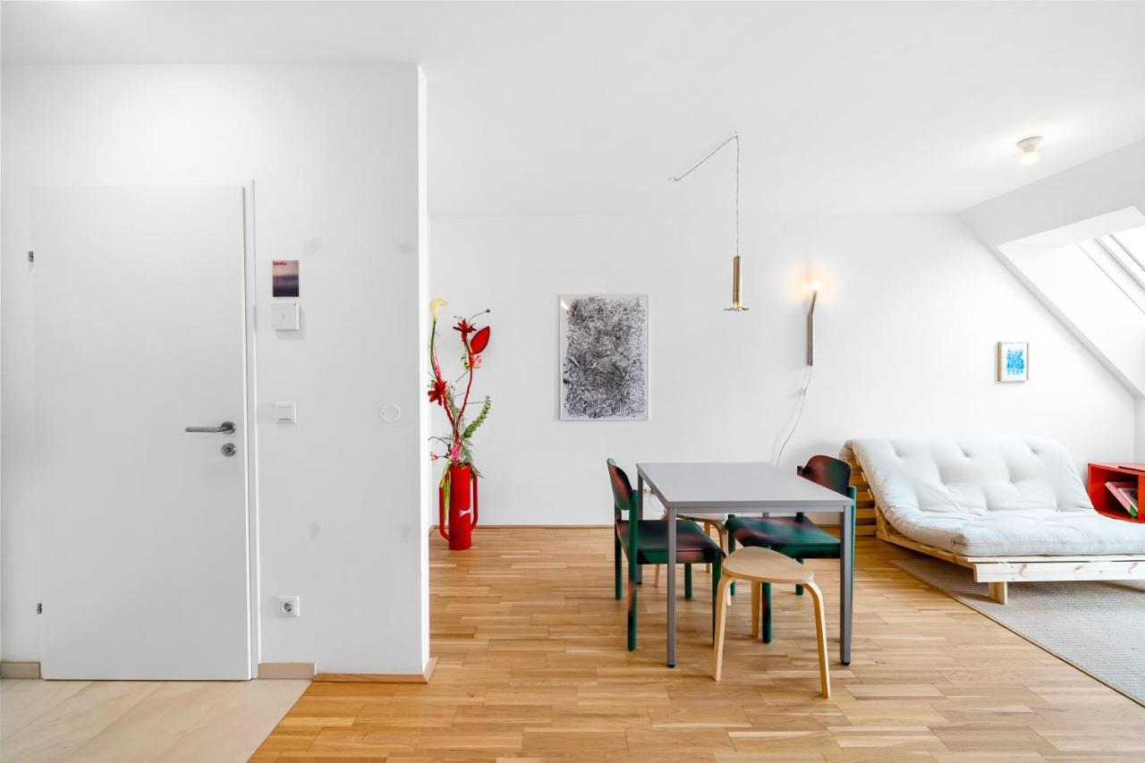 Ding Design Apartments In Brigittenau Vienna Exterior photo