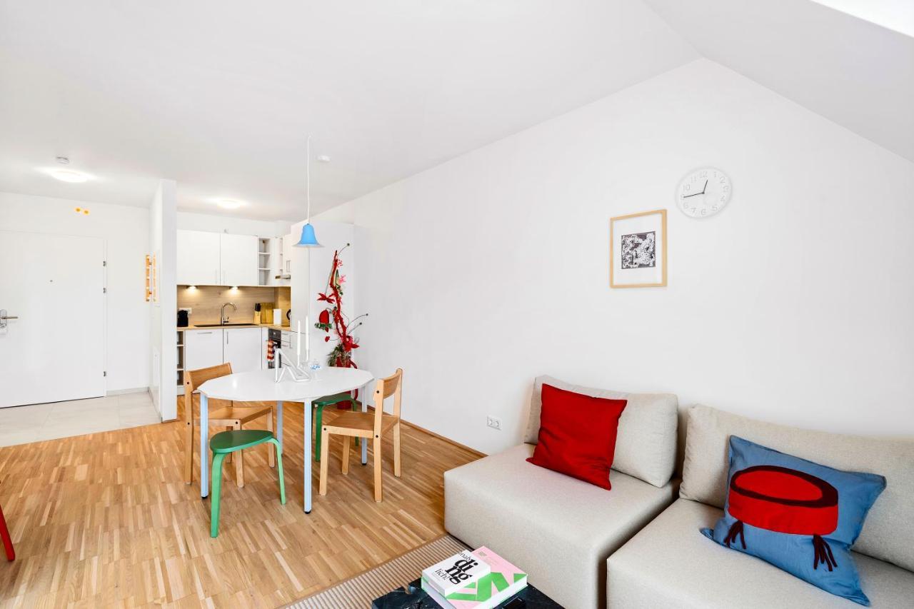 Ding Design Apartments In Brigittenau Vienna Exterior photo
