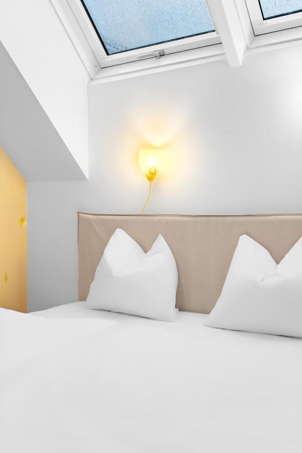 Ding Design Apartments In Brigittenau Vienna Exterior photo